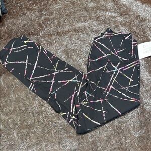 ZYIA Women’s Abstract Hi-Rise 7/8 24”